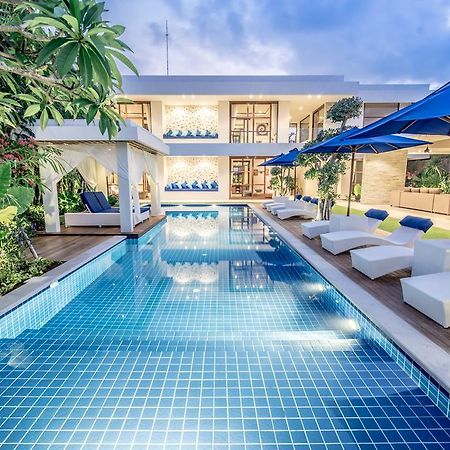 Freedom Villa Seminyak  Room photo