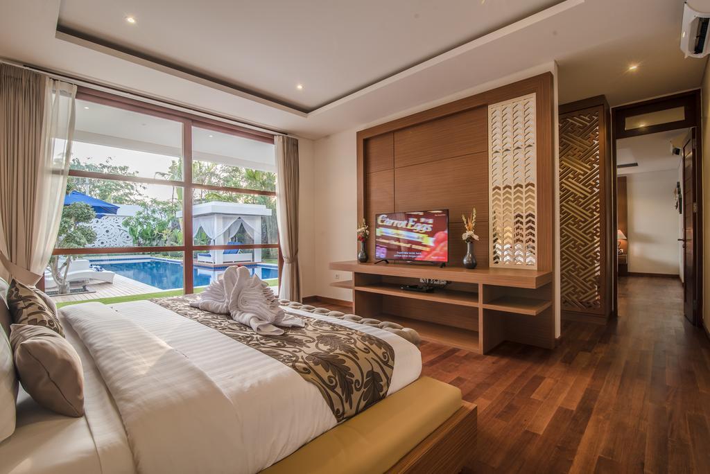 Freedom Villa Seminyak  Room photo