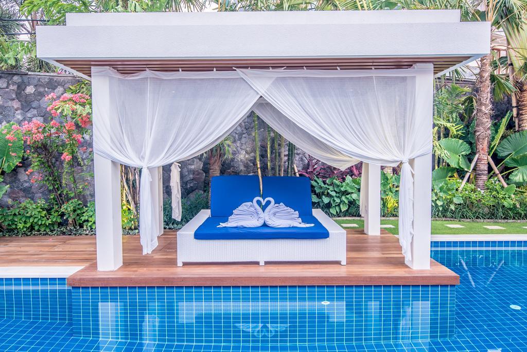 Freedom Villa Seminyak  Room photo